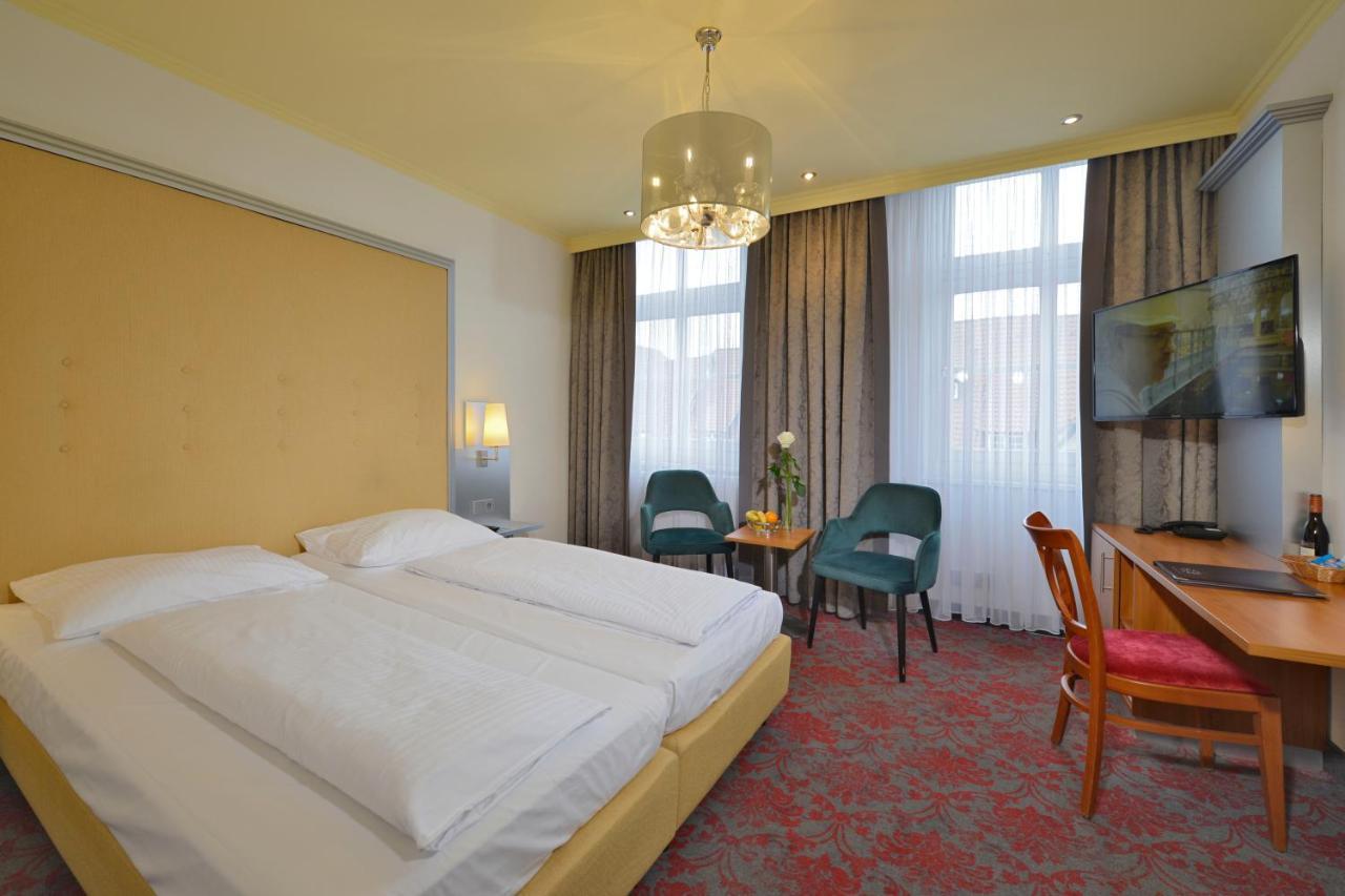 Celler Hof Hotel Exterior photo