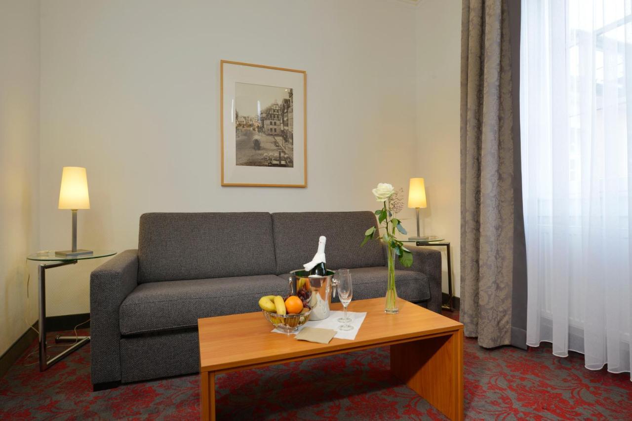 Celler Hof Hotel Exterior photo