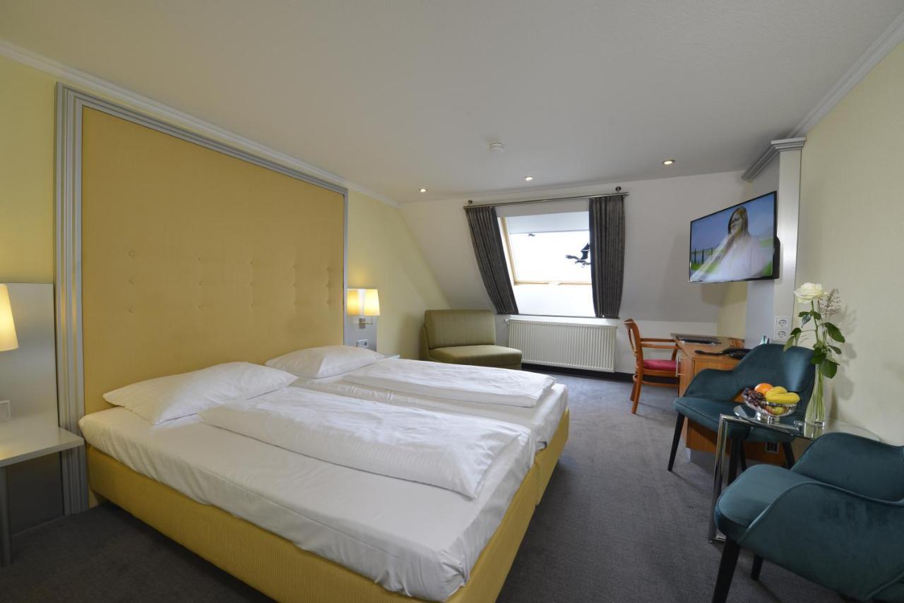 Celler Hof Hotel Exterior photo